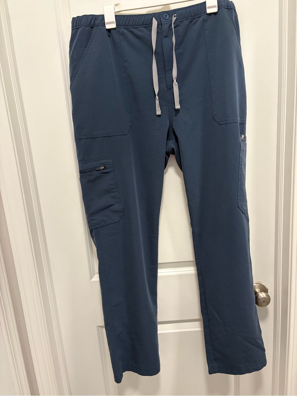 Figs Technical Collection Men’s/unisex Scrubs Muted Navy Blue Pockets Xxl